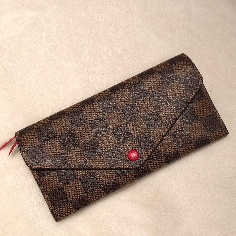 AUTHENTIC Louis Vuitton Wallet